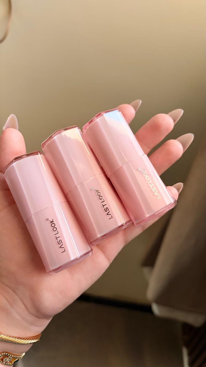 Last look  stick blusher