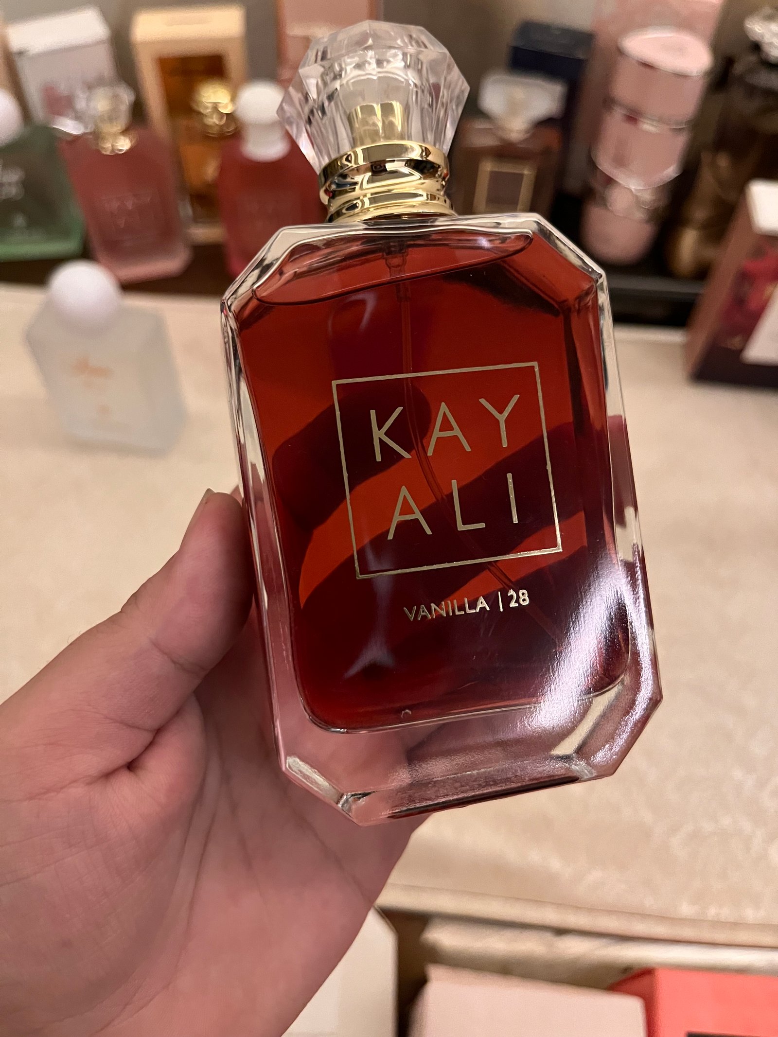 Kayali vanilla  100 ml