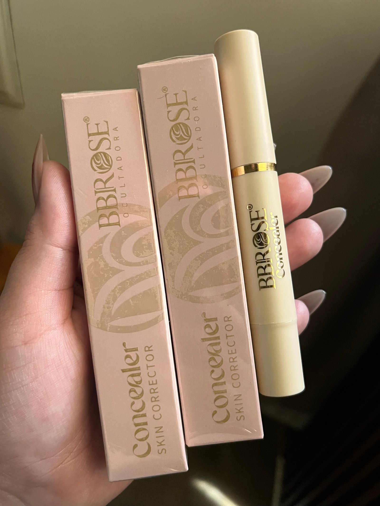 Bb rose concealer